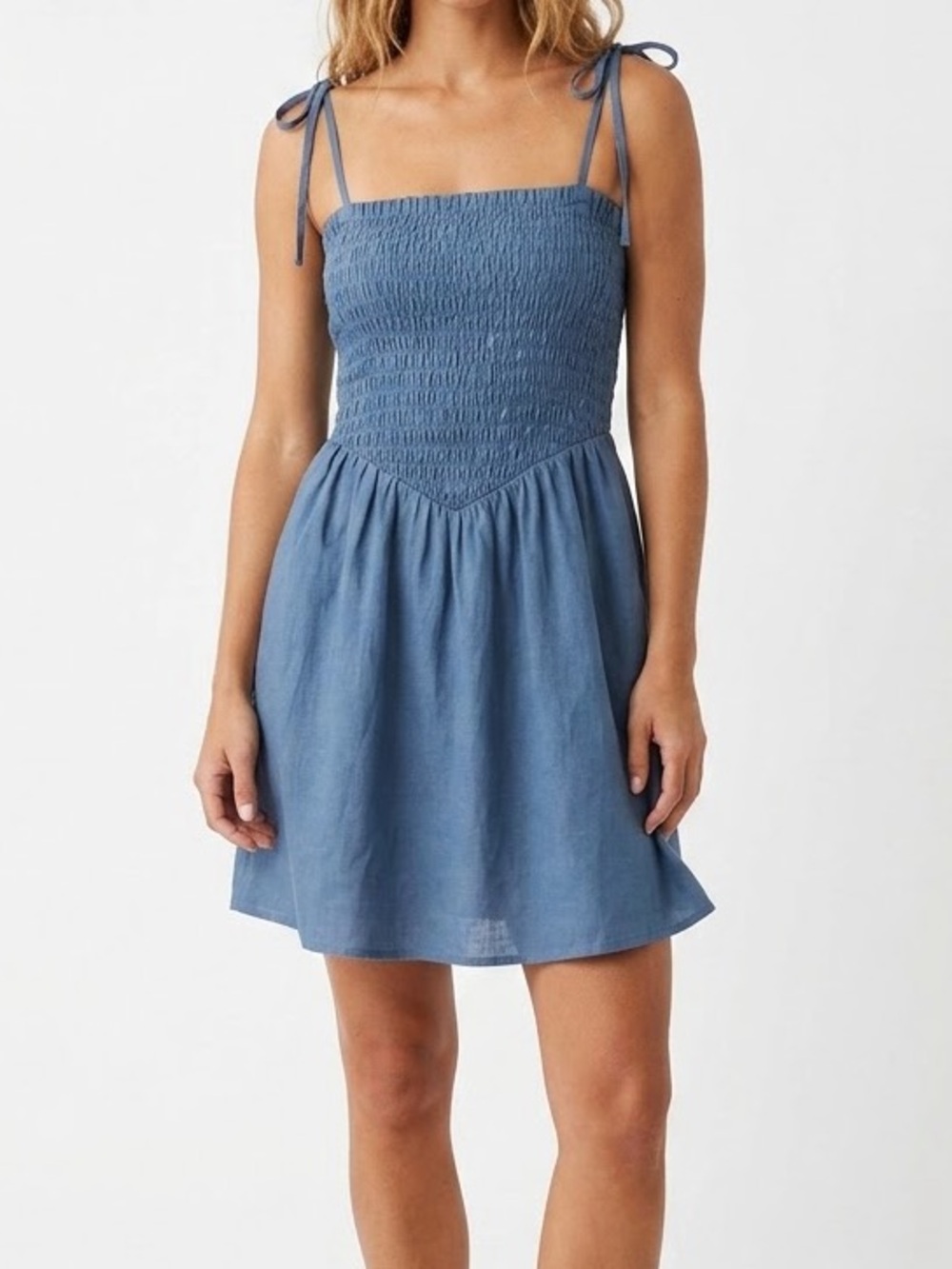 AMERICAN EAGLE Smocked Strap Blue Sundress